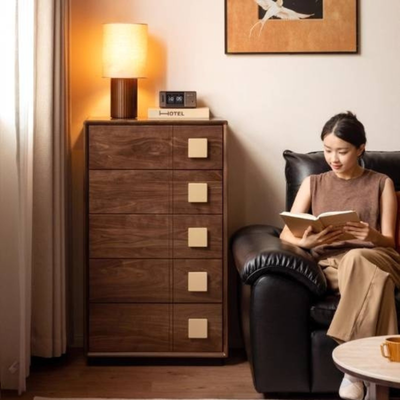 Solid Wood 5-Drawer Chest of Drawers